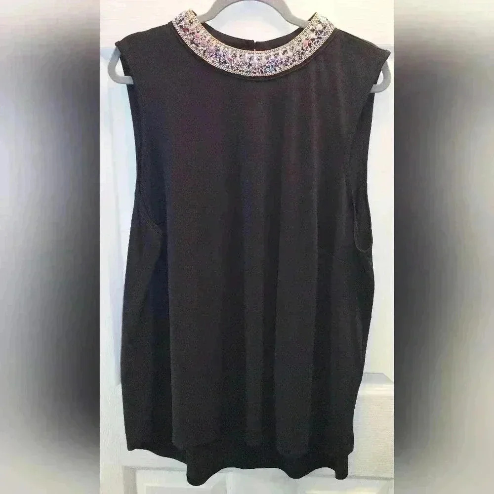 Nouvida Black Beaded Jewel Neck Sleeveless Top Plus‎ Size 3X Keyhole Back Blouse